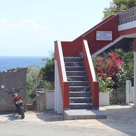 Αlexandros Apartment Votsi  المظهر الخارجي الصورة