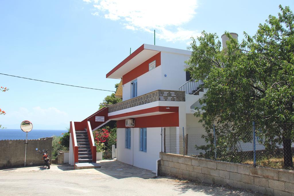 Αlexandros Apartment Votsi  المظهر الخارجي الصورة