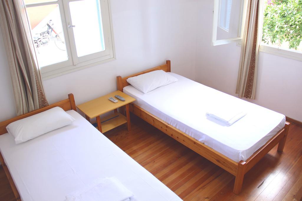 Αlexandros Apartment Votsi  المظهر الخارجي الصورة